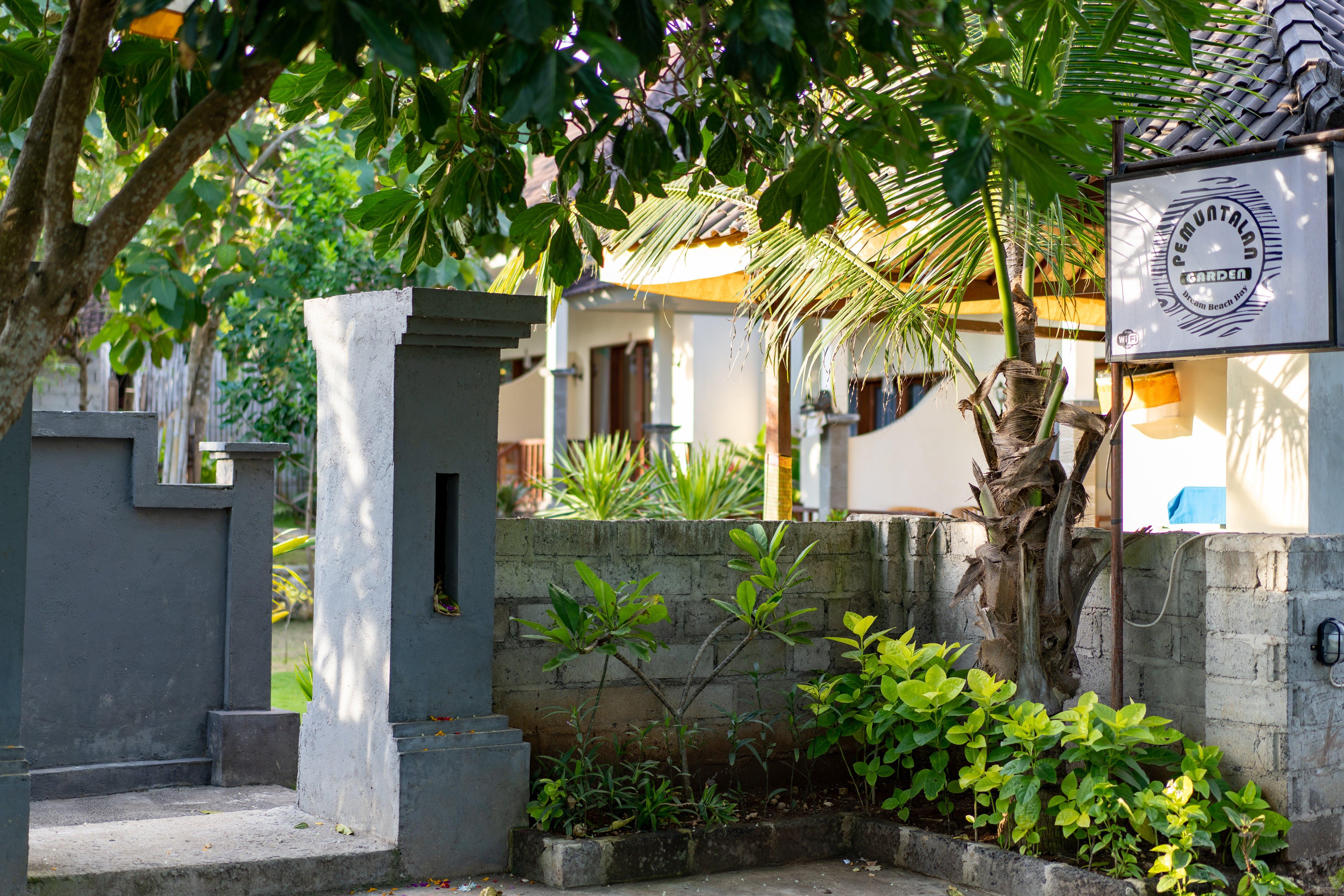 Pemuntalan Guesthouse Nusa Lembongan  Exterior photo