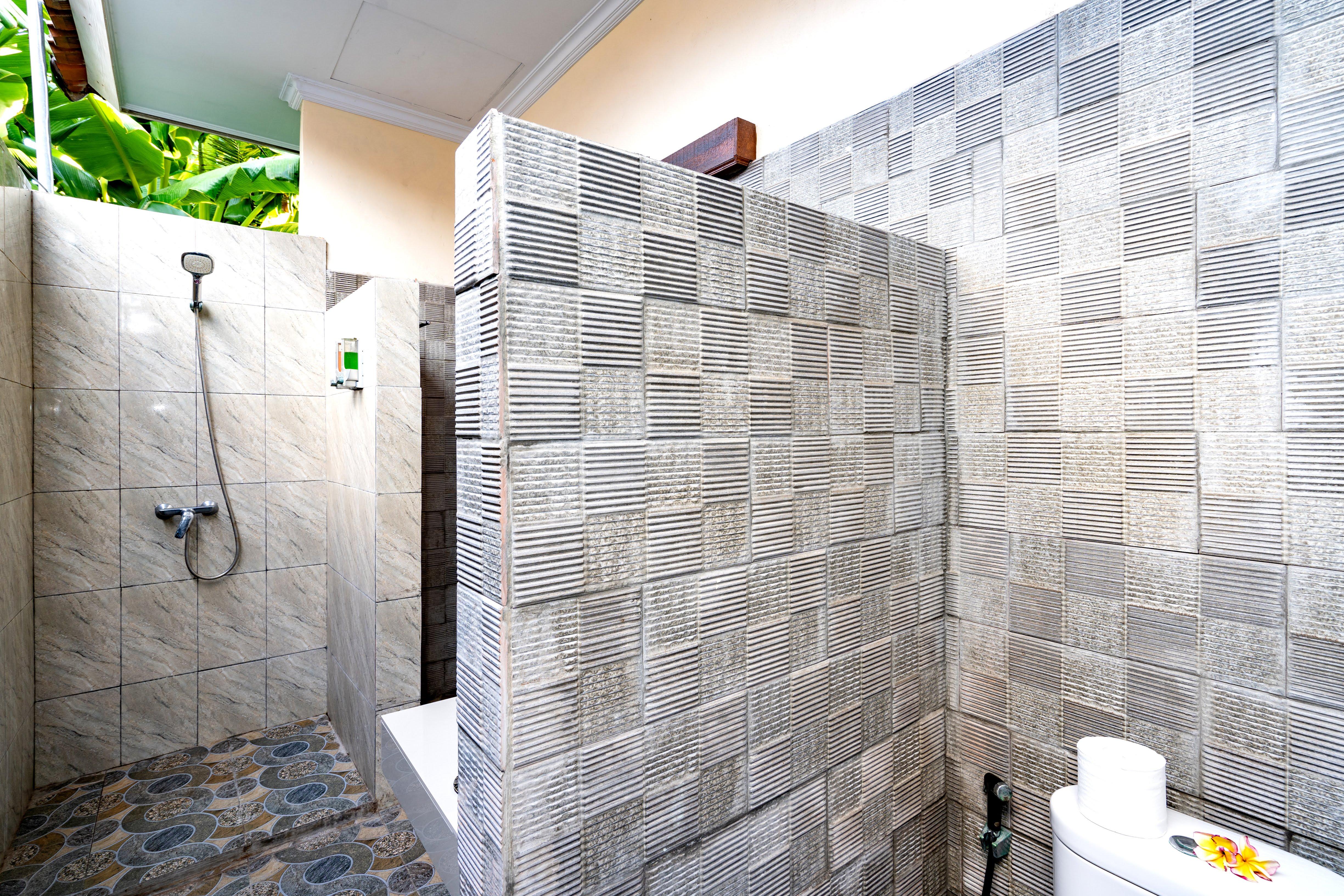 Pemuntalan Guesthouse Nusa Lembongan  Exterior photo