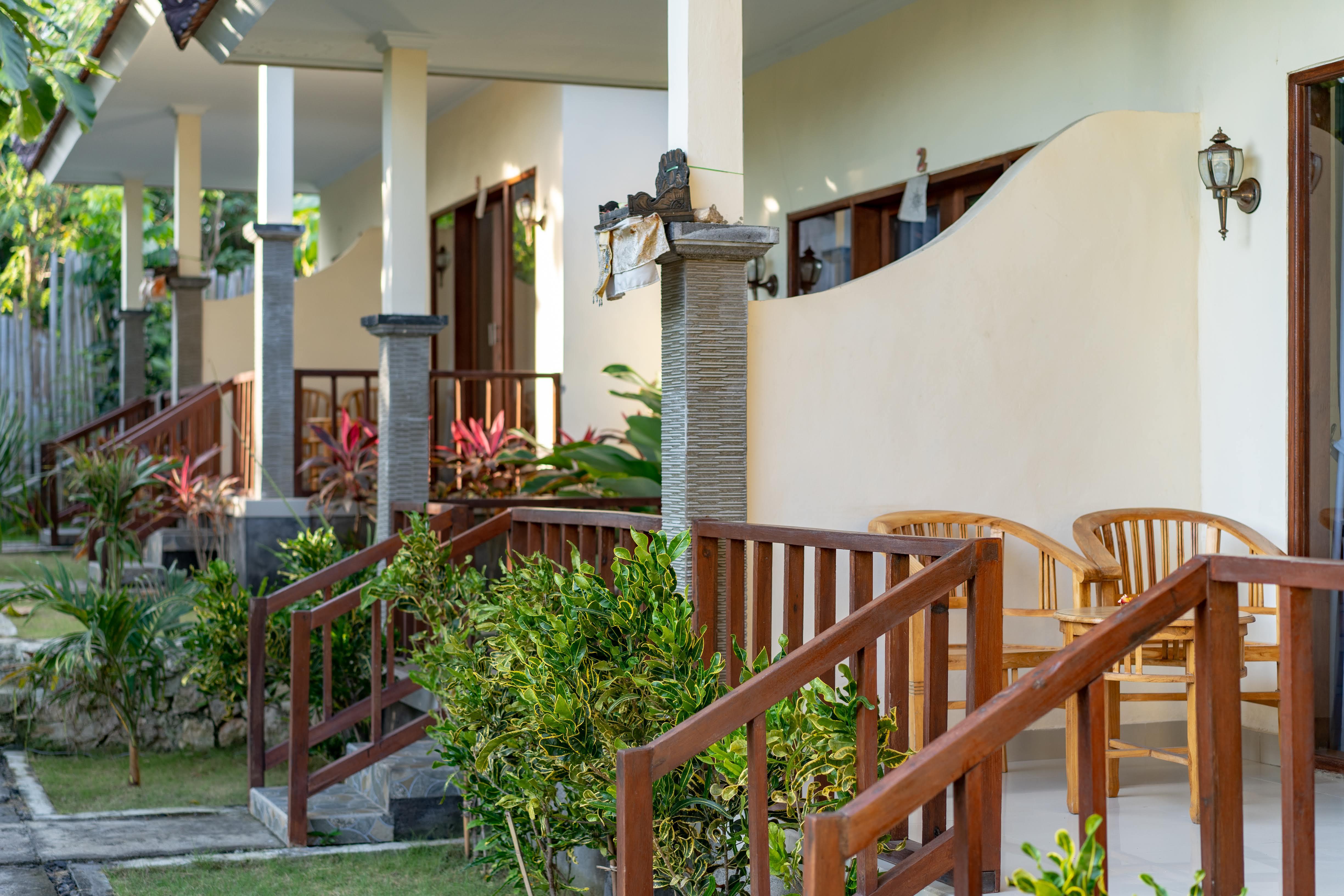 Pemuntalan Guesthouse Nusa Lembongan  Exterior photo