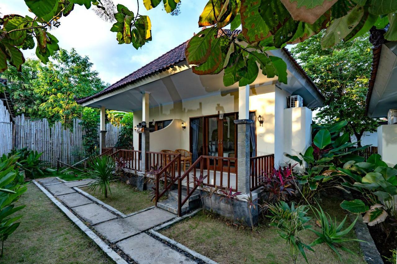 Pemuntalan Guesthouse Nusa Lembongan  Exterior photo