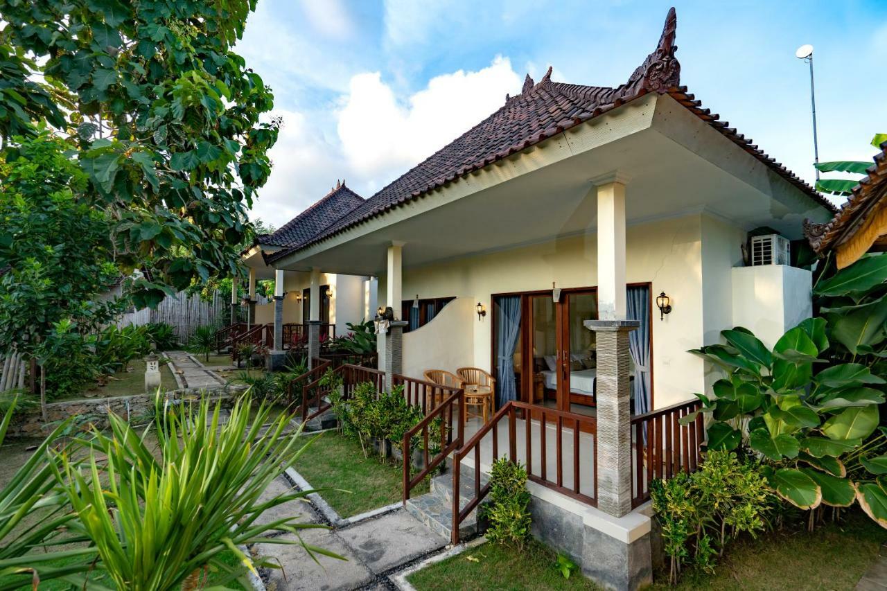 Pemuntalan Guesthouse Nusa Lembongan  Exterior photo
